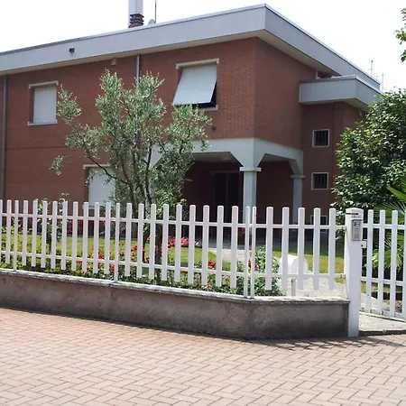 住宿加早餐酒店 格伦尼住宿加早餐旅馆 3*