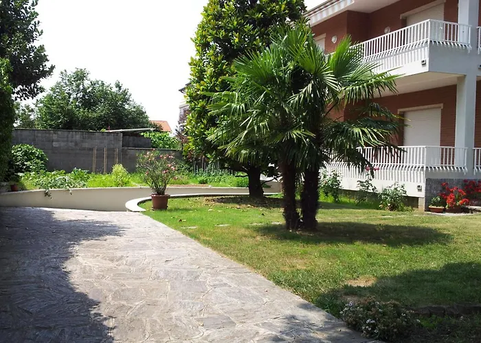 Groane Bed & Breakfast 3*