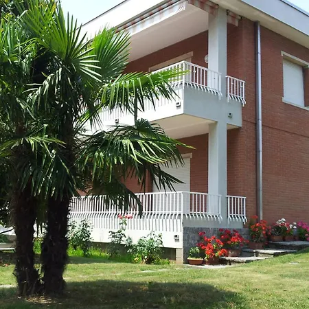 Groane Bed and breakfast 3*